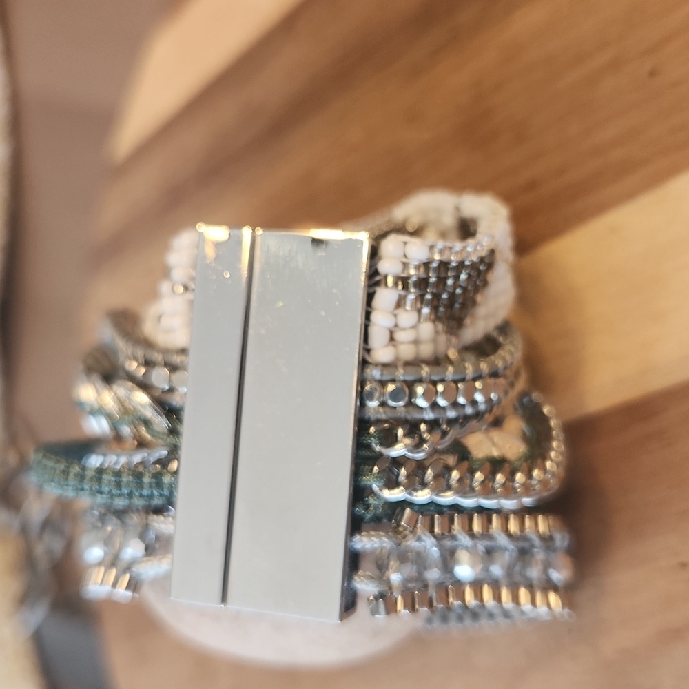 Victoria Emerson Silver and White Apple Watchband - Picture 8 of 8